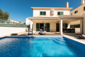 Villa with swimming pool